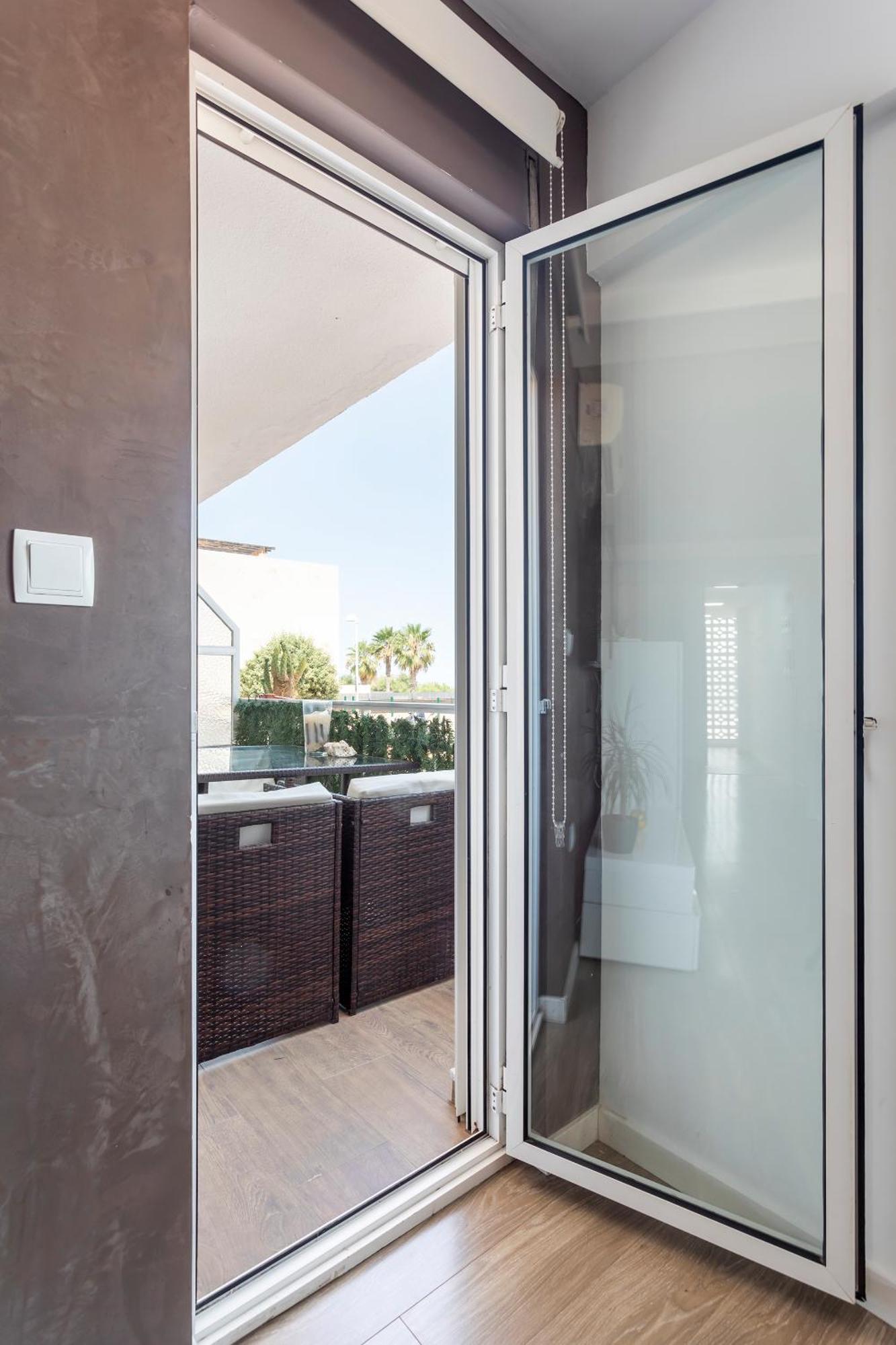Fantastico Apartamento En Primerisima Linea Playa La Torre  Luaran gambar